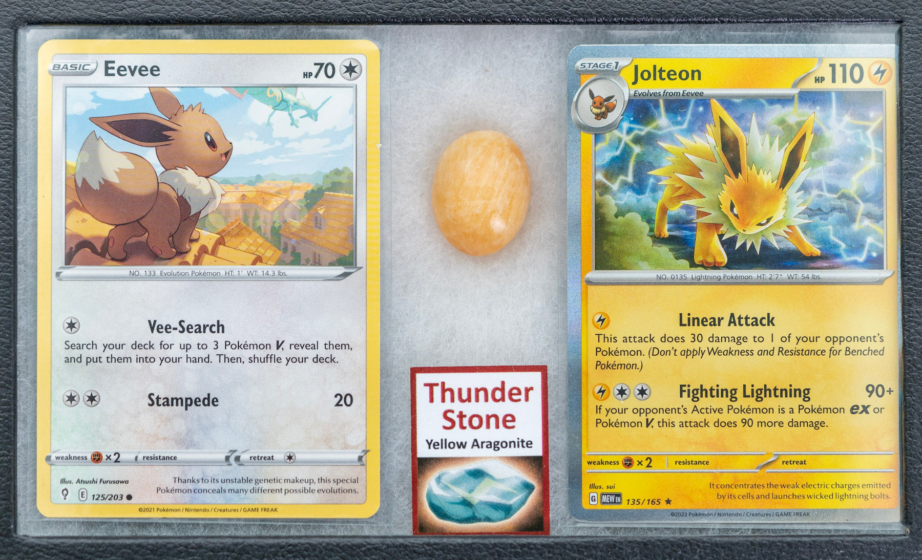 Jolteon Pokémon Crystal Display