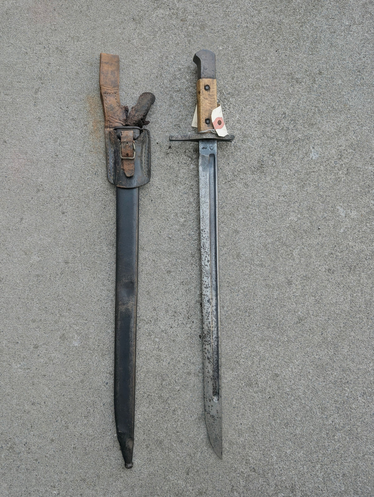 Late WWII Japanese Arisaka Type 30 “Last Ditch” Bayonet with Scabbard and Frog