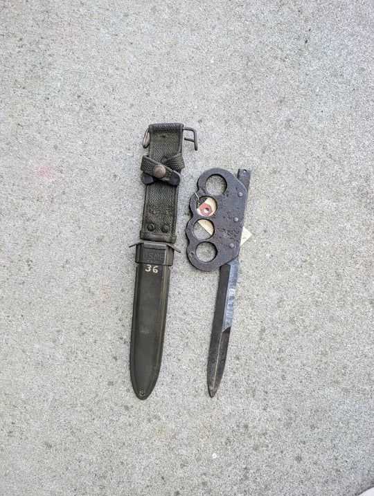 WWII U.S. Theater-Made Knuckle Fighting Knife with M8 Scabbard