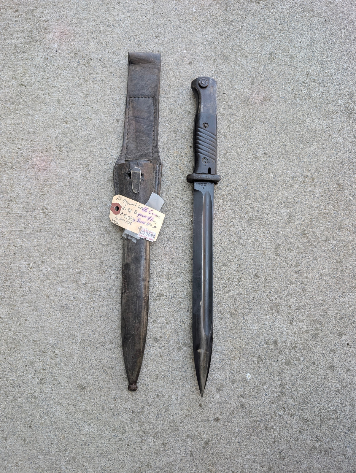 WWII German S84/98 III K98 Bayonet with Scabbard and Leather Frog